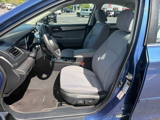 Used 2019 Abyss Blue Pearl Subaru 2.5i image 12