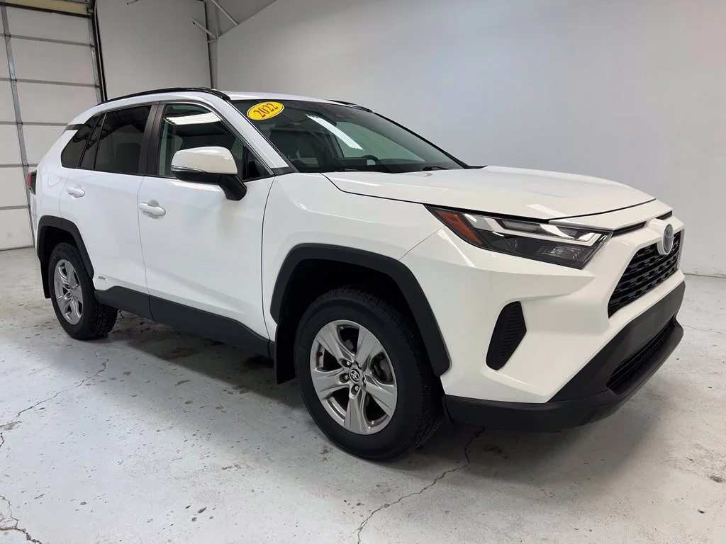 Certified Used 2022 White Toyota XLE image 8