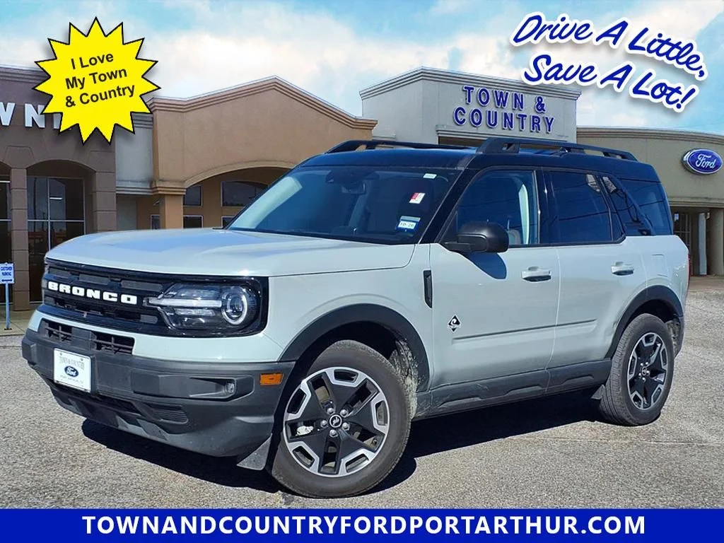 Used 2024 Green Ford Outer Banks image 1
