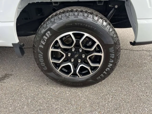 2023 Ford F-150 XLT - Photo 6