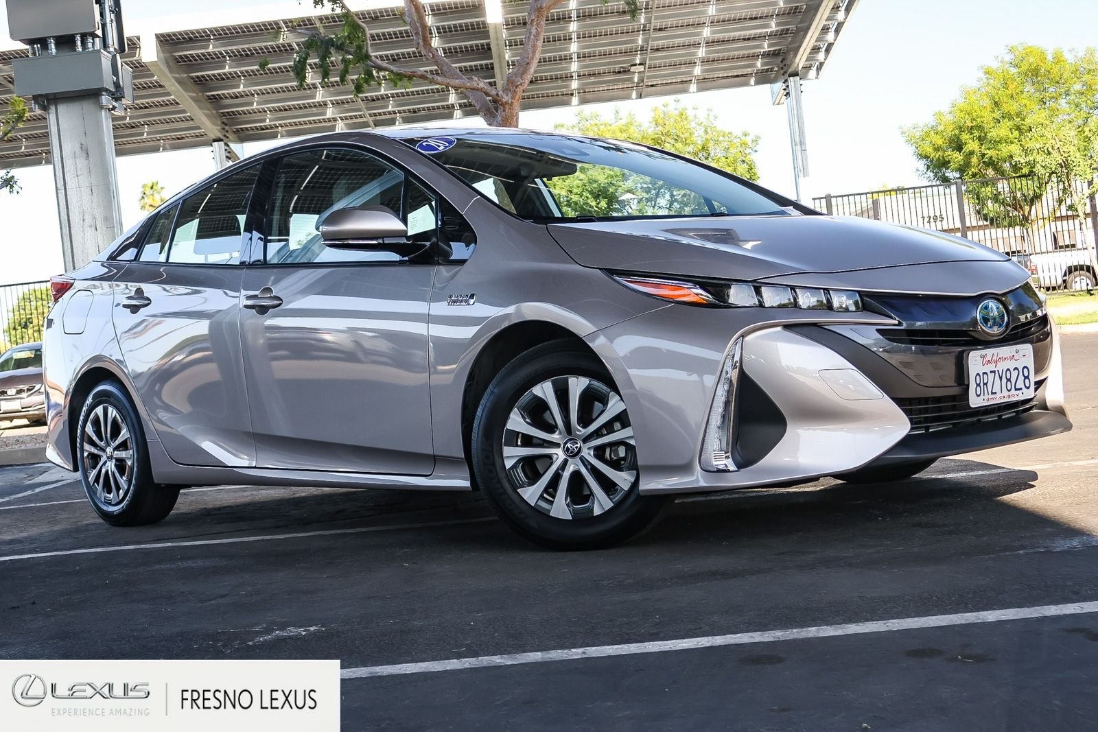 2020 Toyota Prius Prime XLE's photo