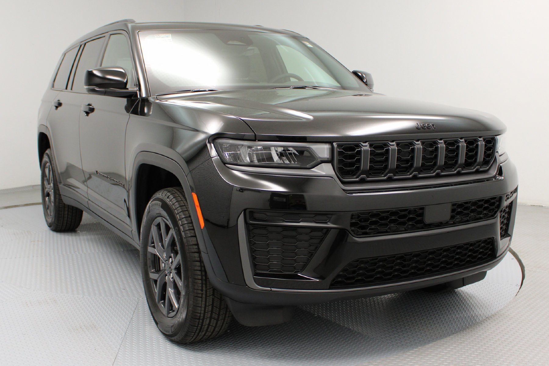 2027 Jeep Grand Cherokee L