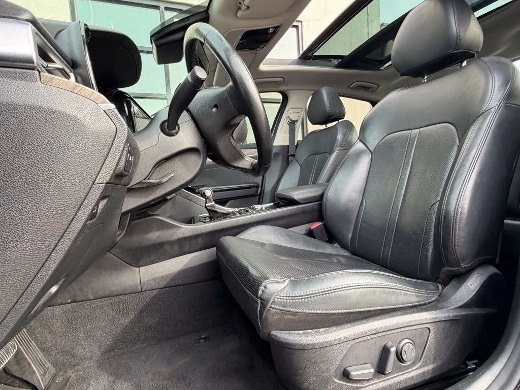 Used 2022 Gray Kia EX image 6