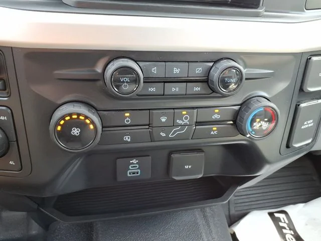 Used 2024 White Ford XL image 29