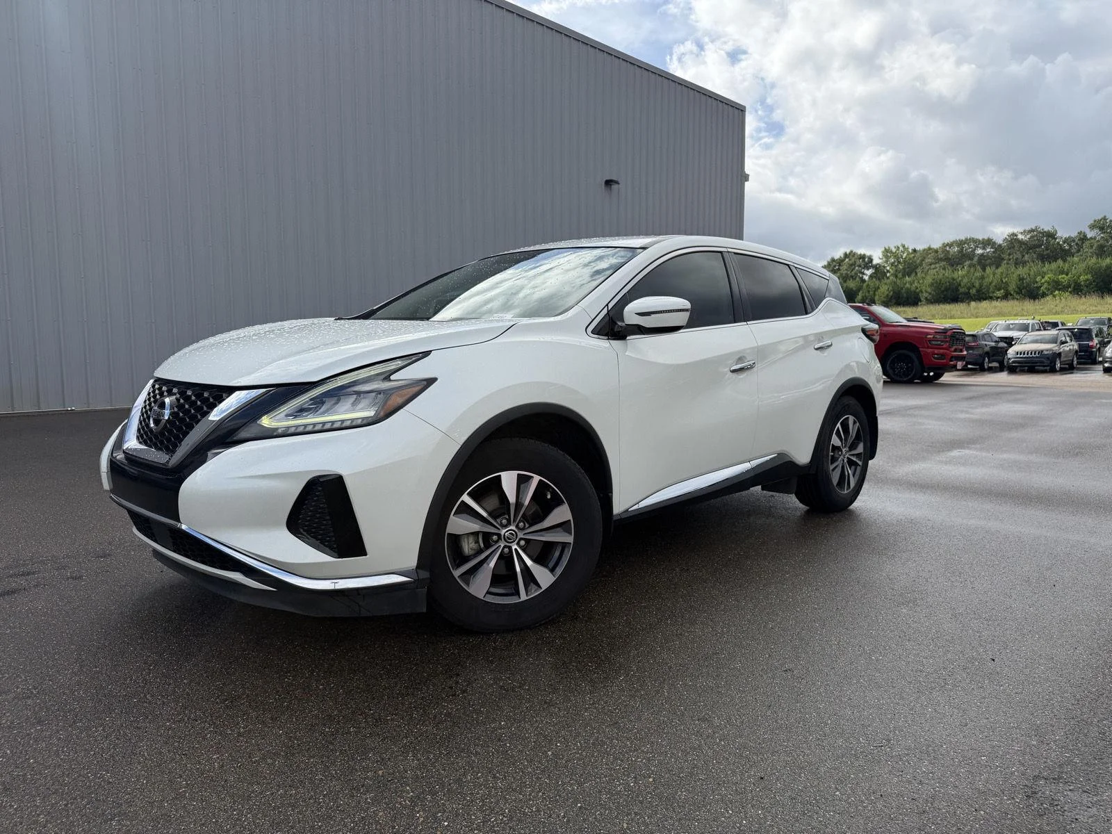 Used 2019 Pearl White Tricoat Nissan S image 1