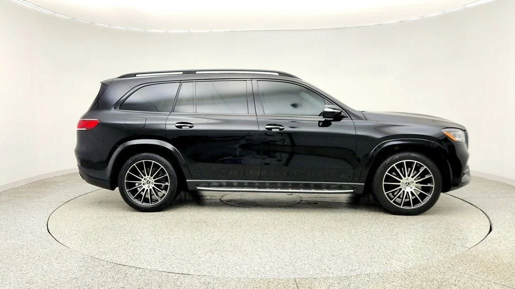 Used 2023 Black Mercedes-Benz GLS 450 4MATIC® SUV image 4