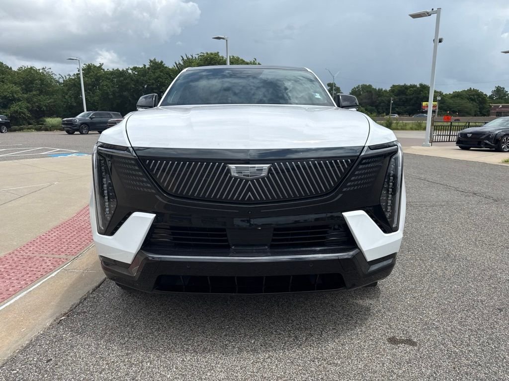 Used 2025 White Cadillac Sport 2 image 2
