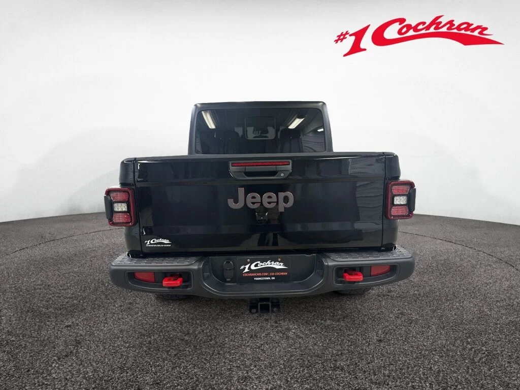 Certified Used 2026 Black Clearcoat Jeep Rubicon image 20