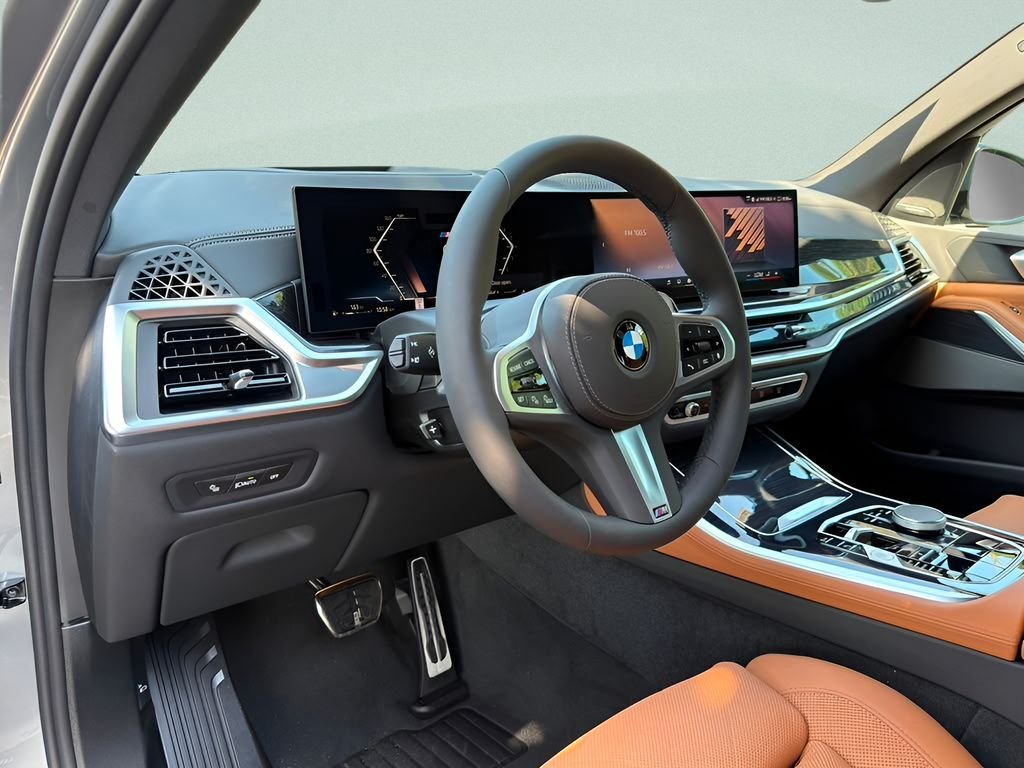 New 2026 Skyscraper Grey Metallic BMW xDrive40i image 9