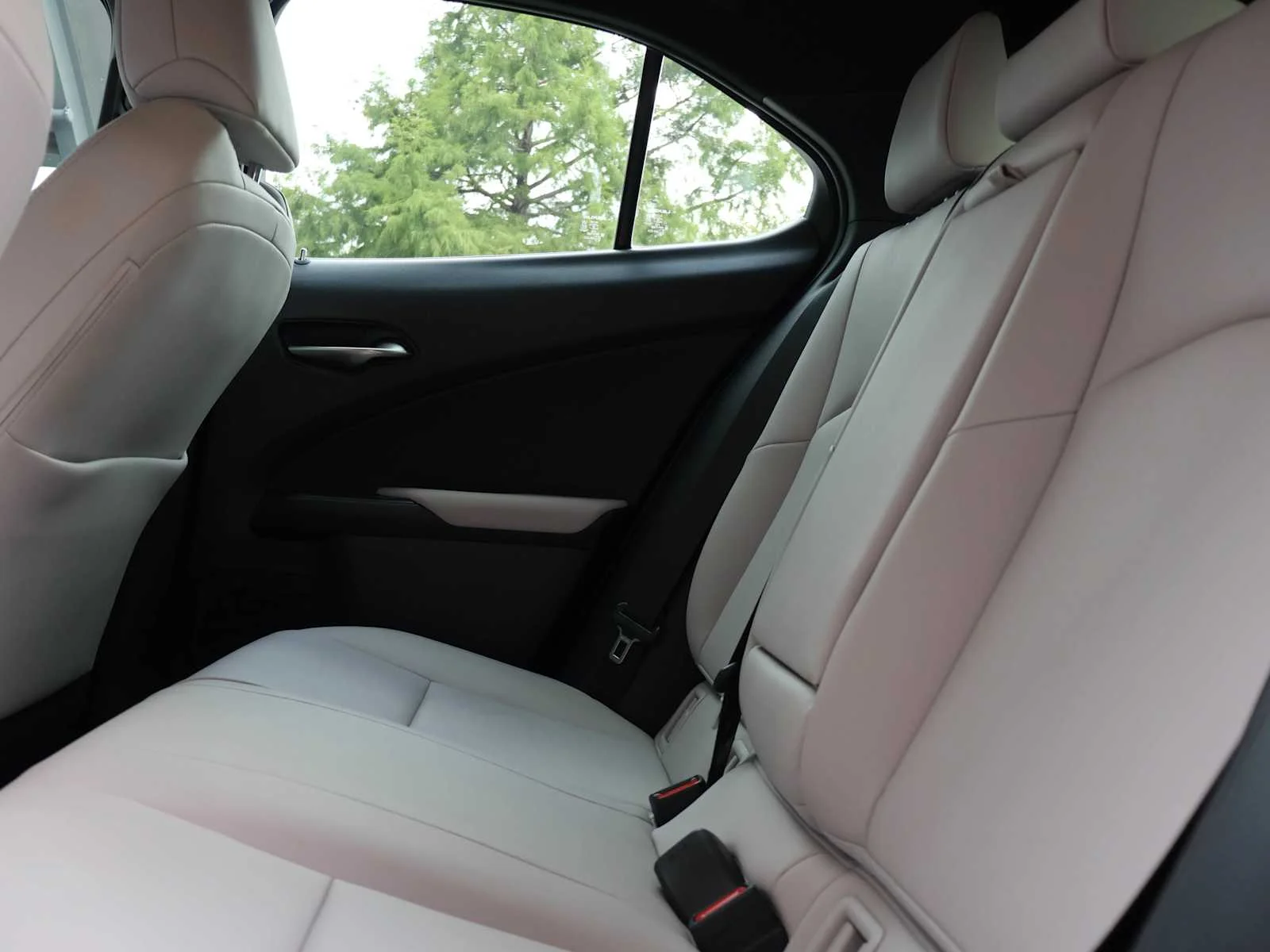Used 2024 Caviar Lexus Premium image 25