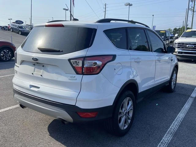 Used 2017 White Ford SE image 8