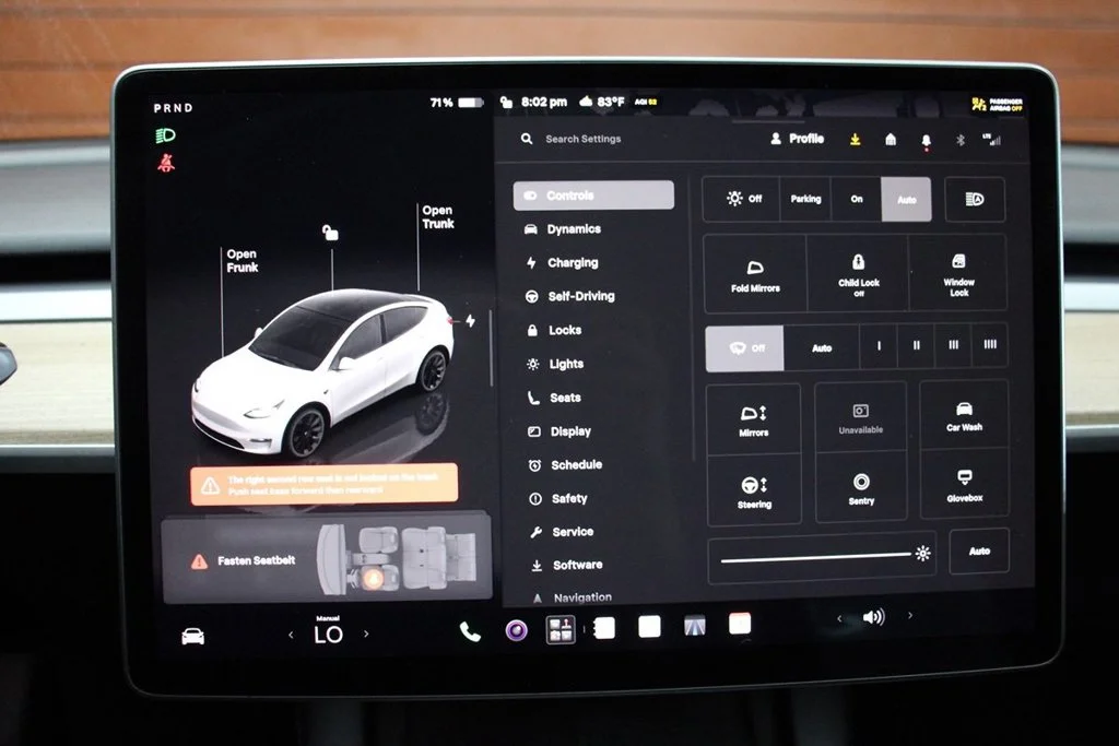 Used 2023 Pearl White Multi-Coat Tesla Long Range image 22