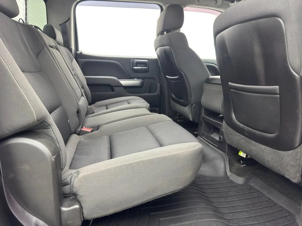 Used 2014 DEEP RUBY METALLIC Chevrolet LT image 27