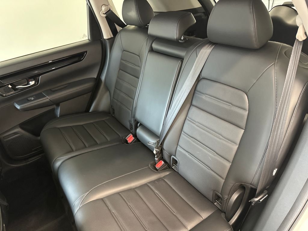 Used 2023 Silver Honda EX-L image 33