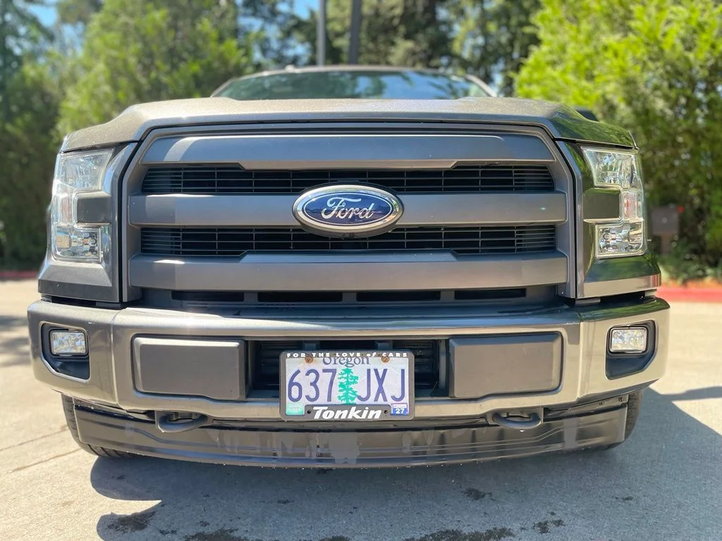 Used 2017 Magnetic Ford Lariat image 10
