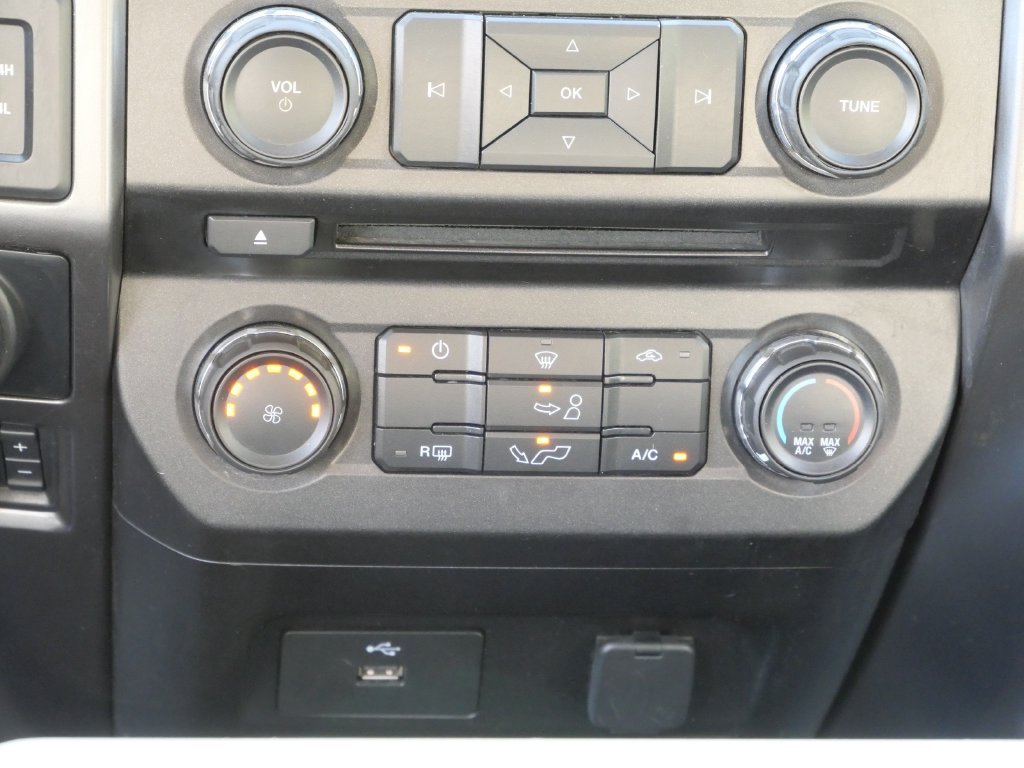 Certified Used 2018 White Ford XLT image 19