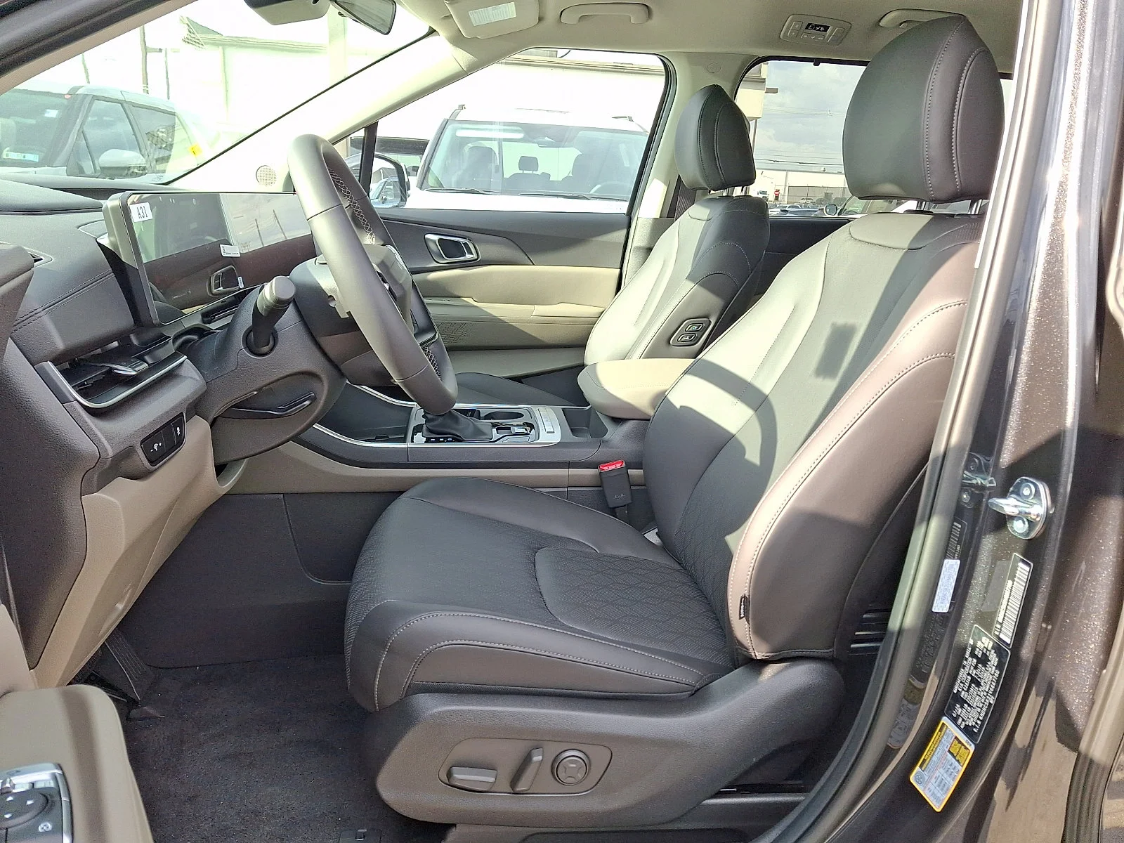 New 2027 Gray Kia EX image 11