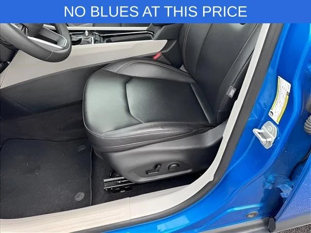Used 2024 Blue Jeep Limited image 7