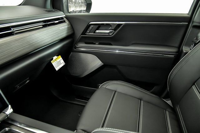 2025 GMC Sierra EV Denali - Photo 16