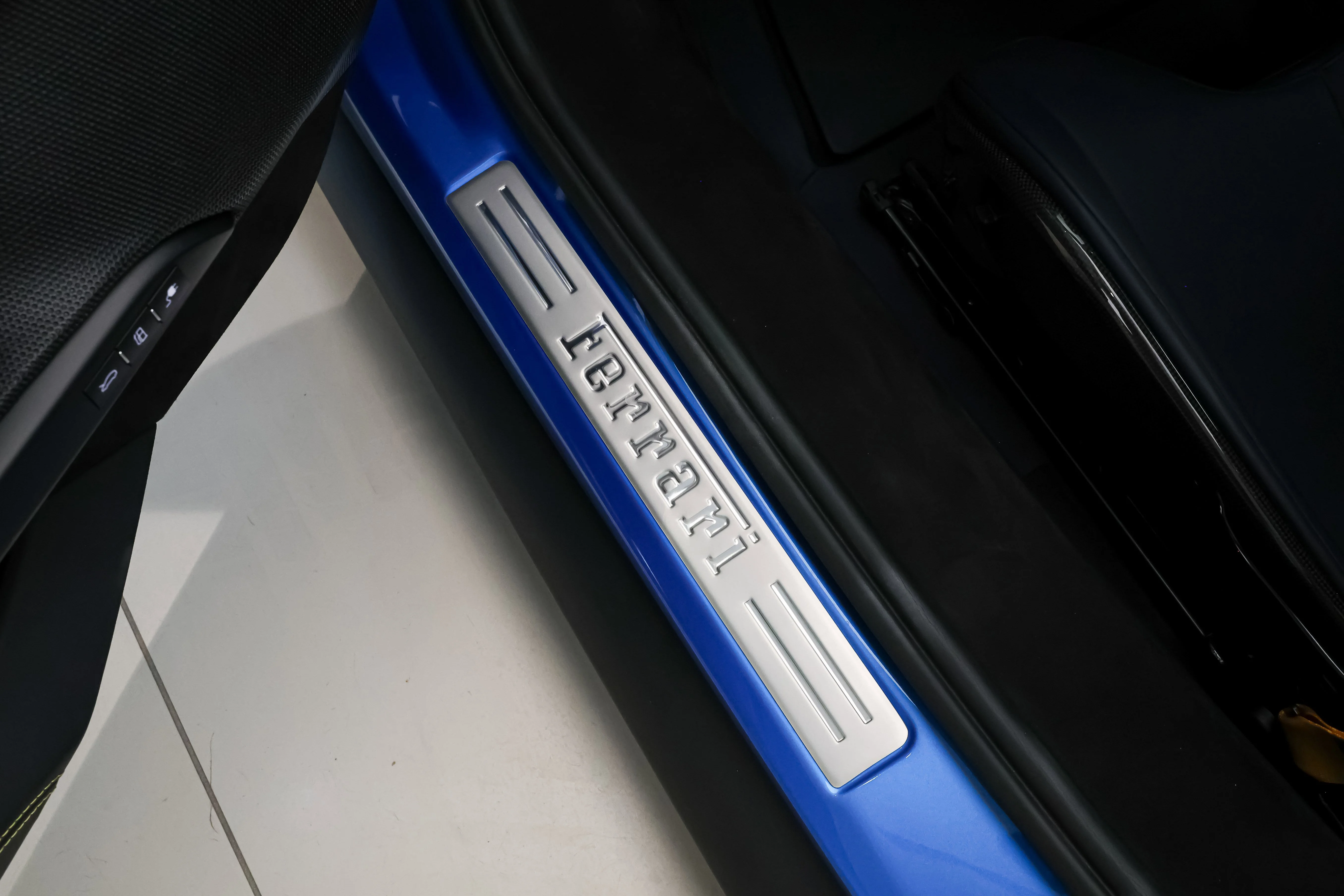 2024 Ferrari 296 Base - Photo 12