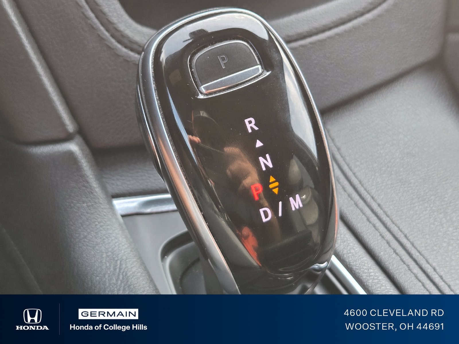 Used 2021 Black Metallic Cadillac Premium Luxury image 32