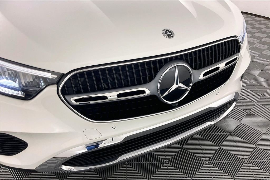 2025 Mercedes-Benz GLC Base - Photo 22