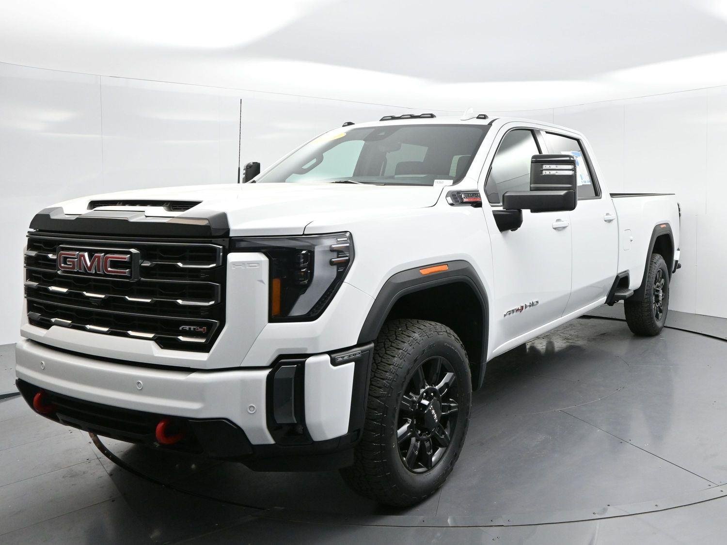 Used 2024 Summit White GMC AT4 image 3
