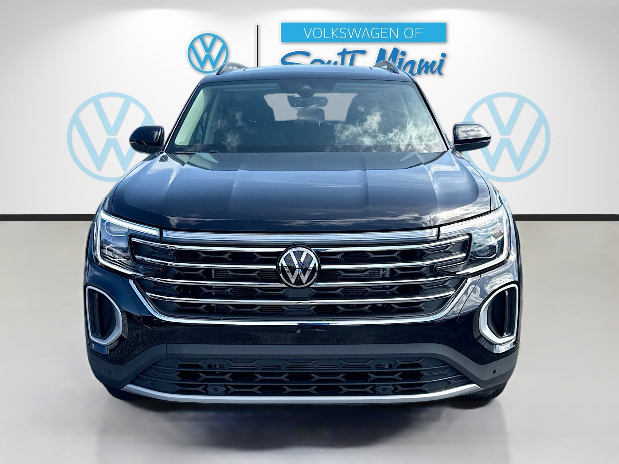 New 2026 Black Volkswagen 2.0T SE w/Technology image 2