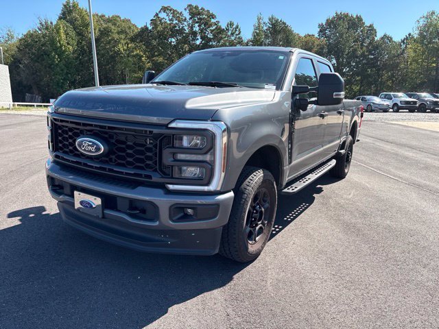 Used 2024 Gray Ford XL image 3