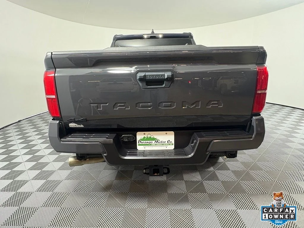 Used 2022 Gray Toyota SR image 9
