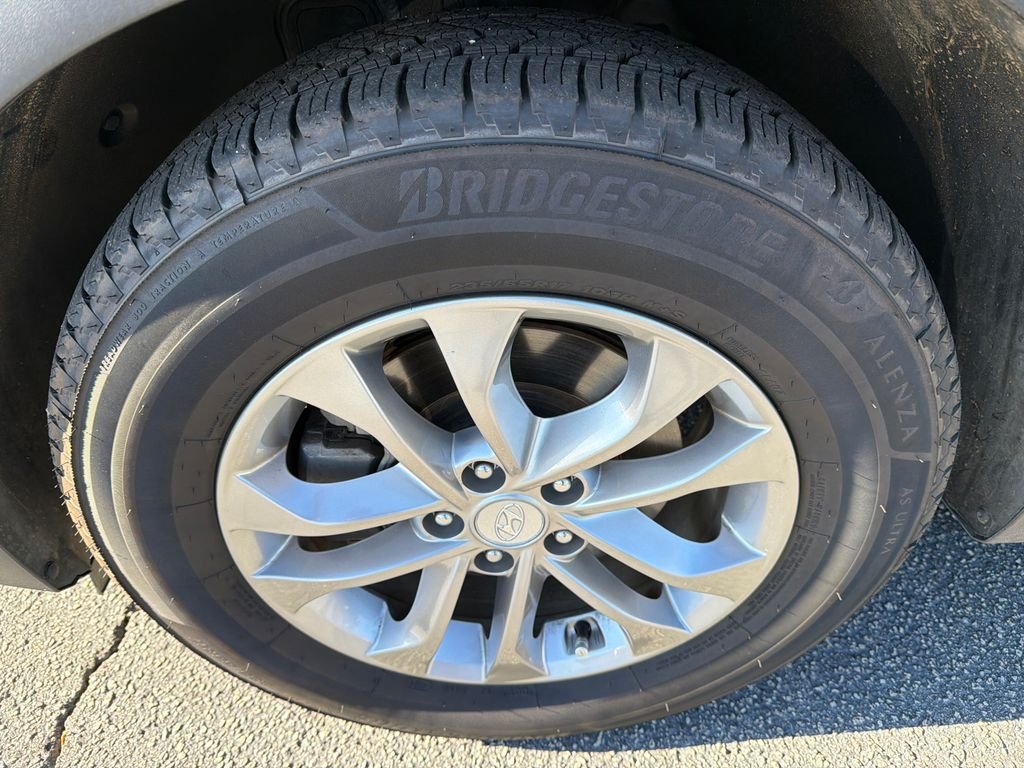 2020 Hyundai Santa Fe SEL - Photo 11