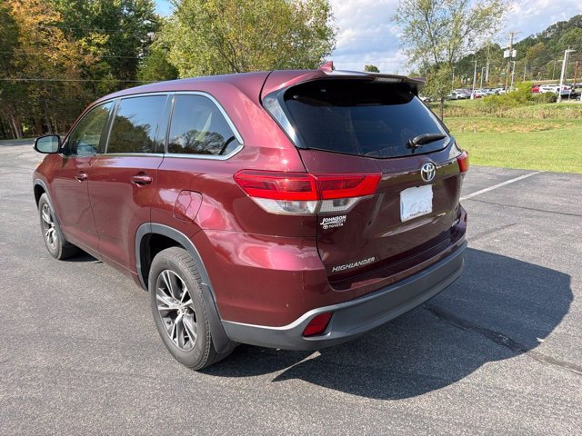 Used 2017 Red Toyota LE Plus image 2