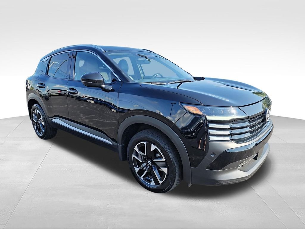 Used 2025 Black Nissan SR image 9