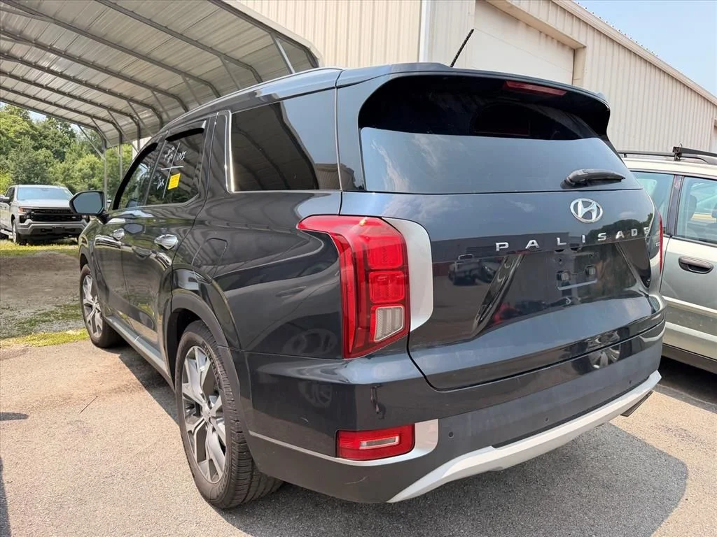 Used 2022 White Hyundai SEL image 7
