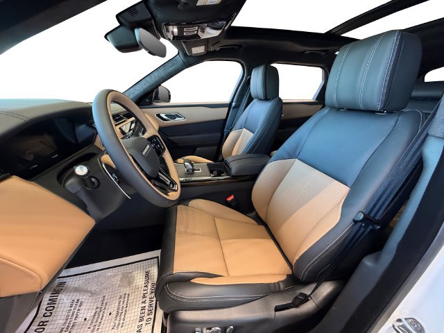 New 2026 Ostuni Pearl White Land Rover Autobiography image 10