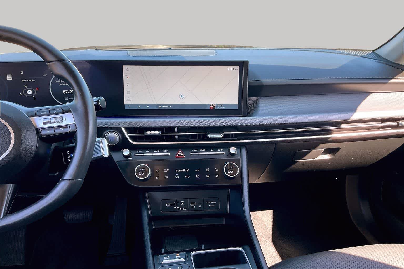 Used 2025 Serenity White Hyundai Limited image 7