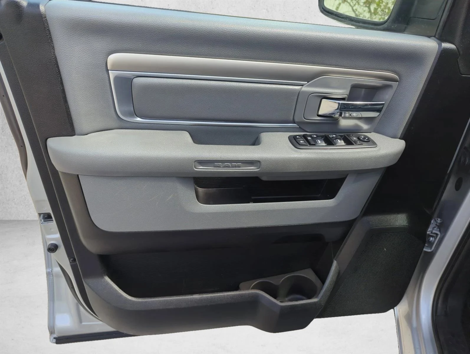 Used 2019 Bright Silver Metallic Clearcoat Ram SLT image 13