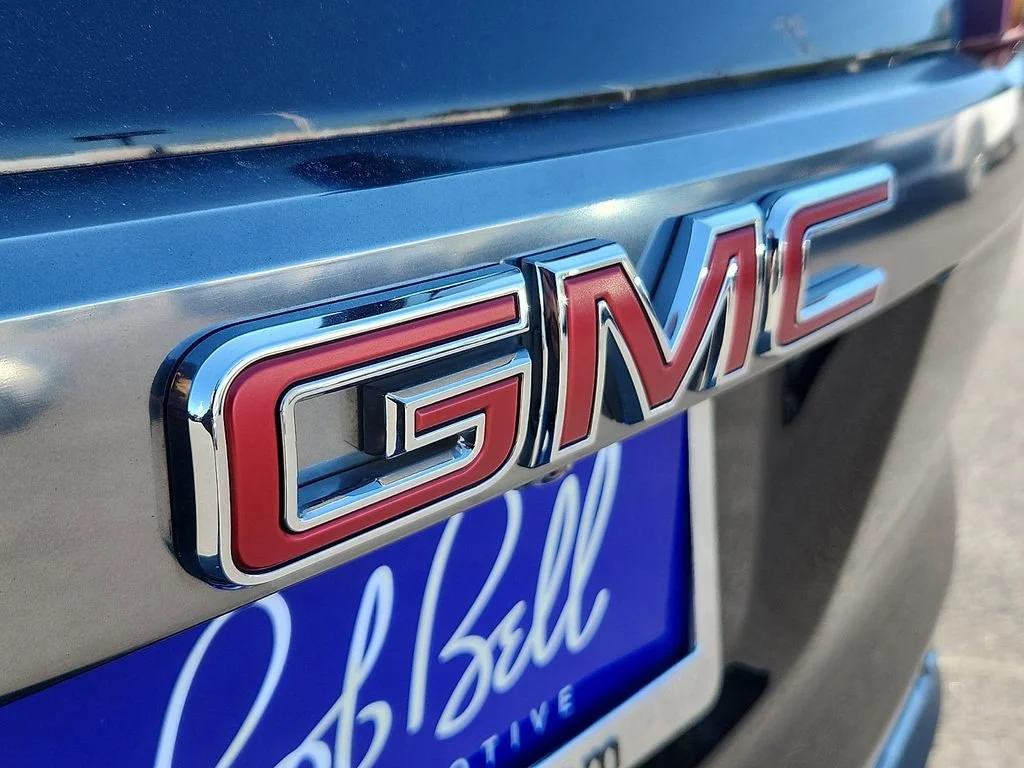2023 GMC Acadia AT4 - Photo 31