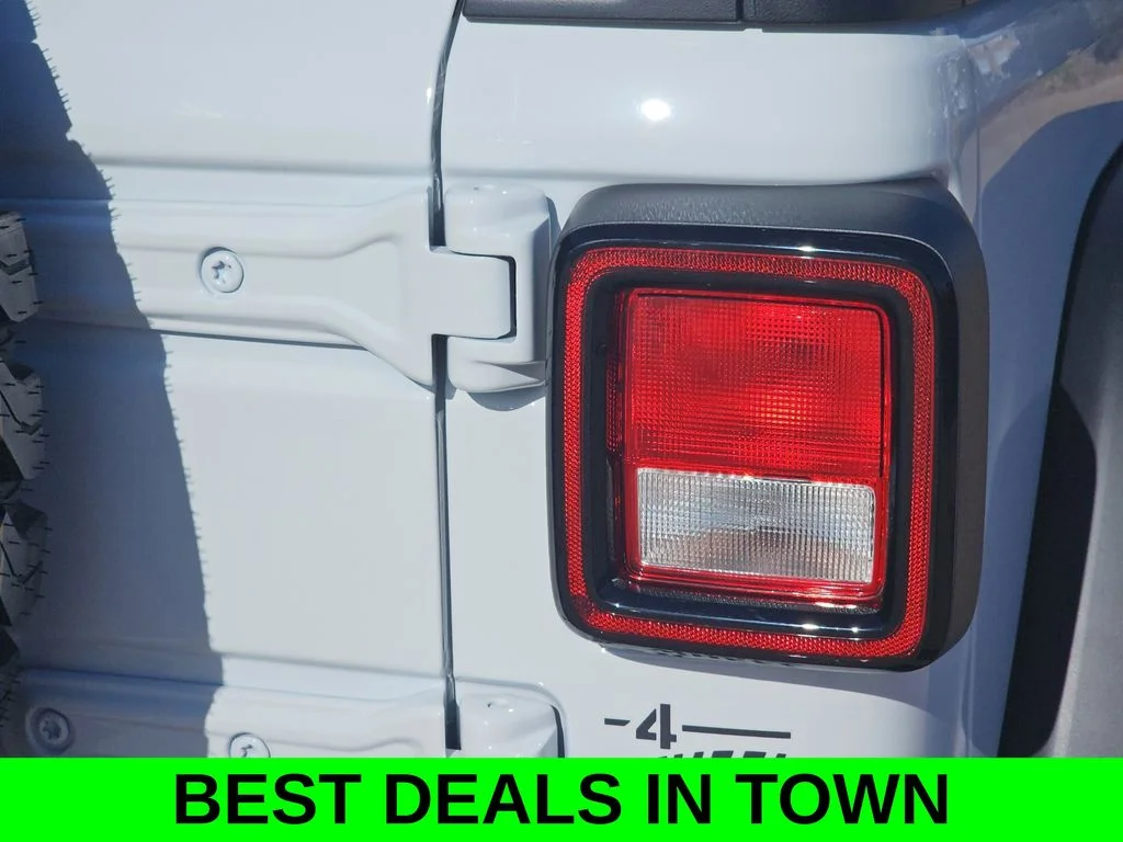 New 2026 Bright White Clearcoat Jeep Willys image 40