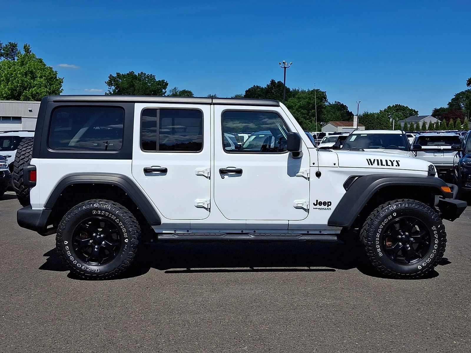 Used 2022 Bright White Clearcoat Jeep Unlimited Willys image 7