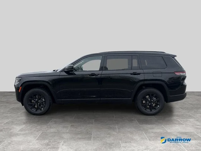 New 2026 Diamond Black Crystal Pearl-Coat Exterior Paint Jeep Laredo image 23