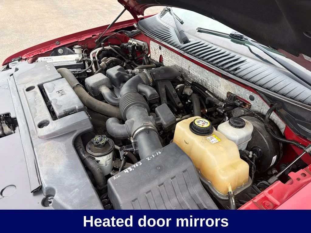 Used 2008  Ford SSV image 18