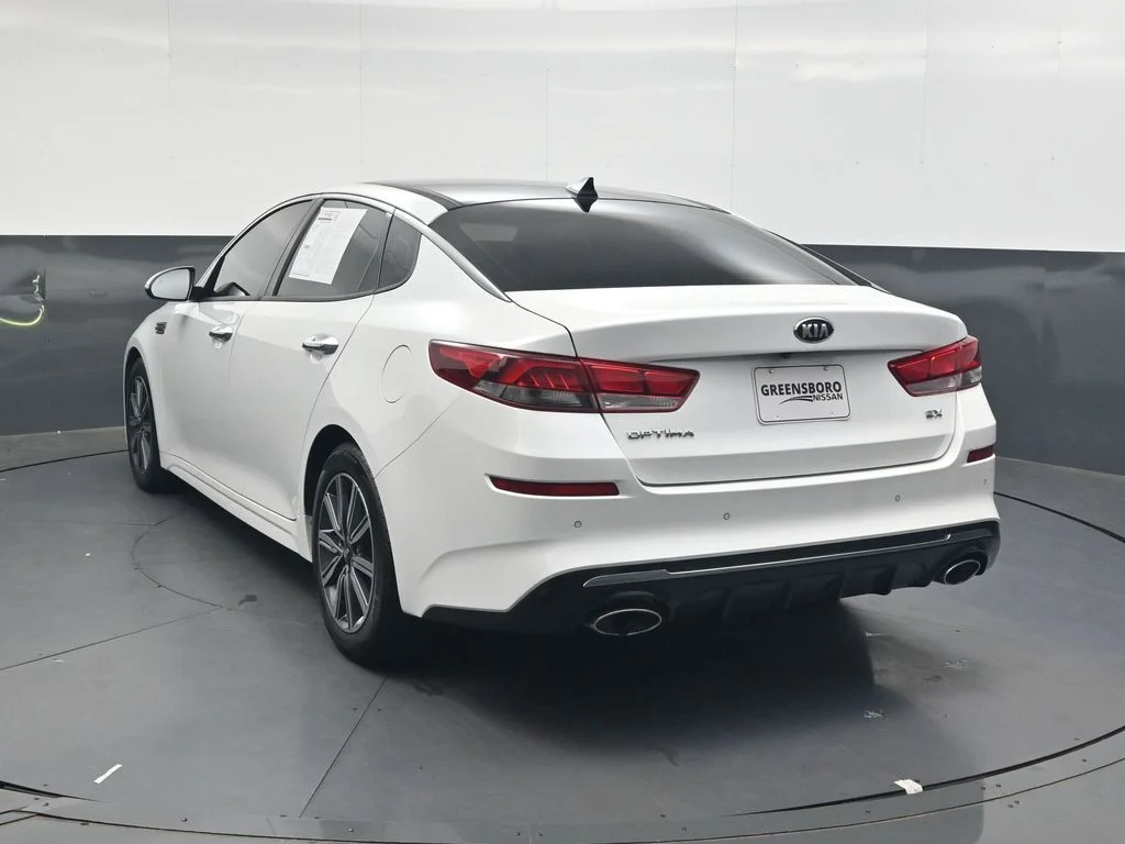 Used 2019 White Kia EX image 7