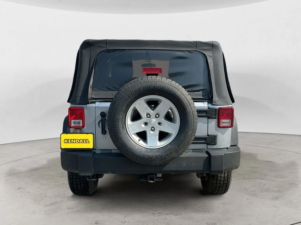 Used 2014 Gray Jeep Sport image 6