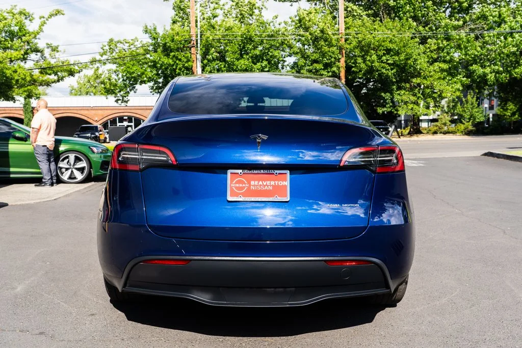 Used 2023 Blue Tesla Long Range image 5