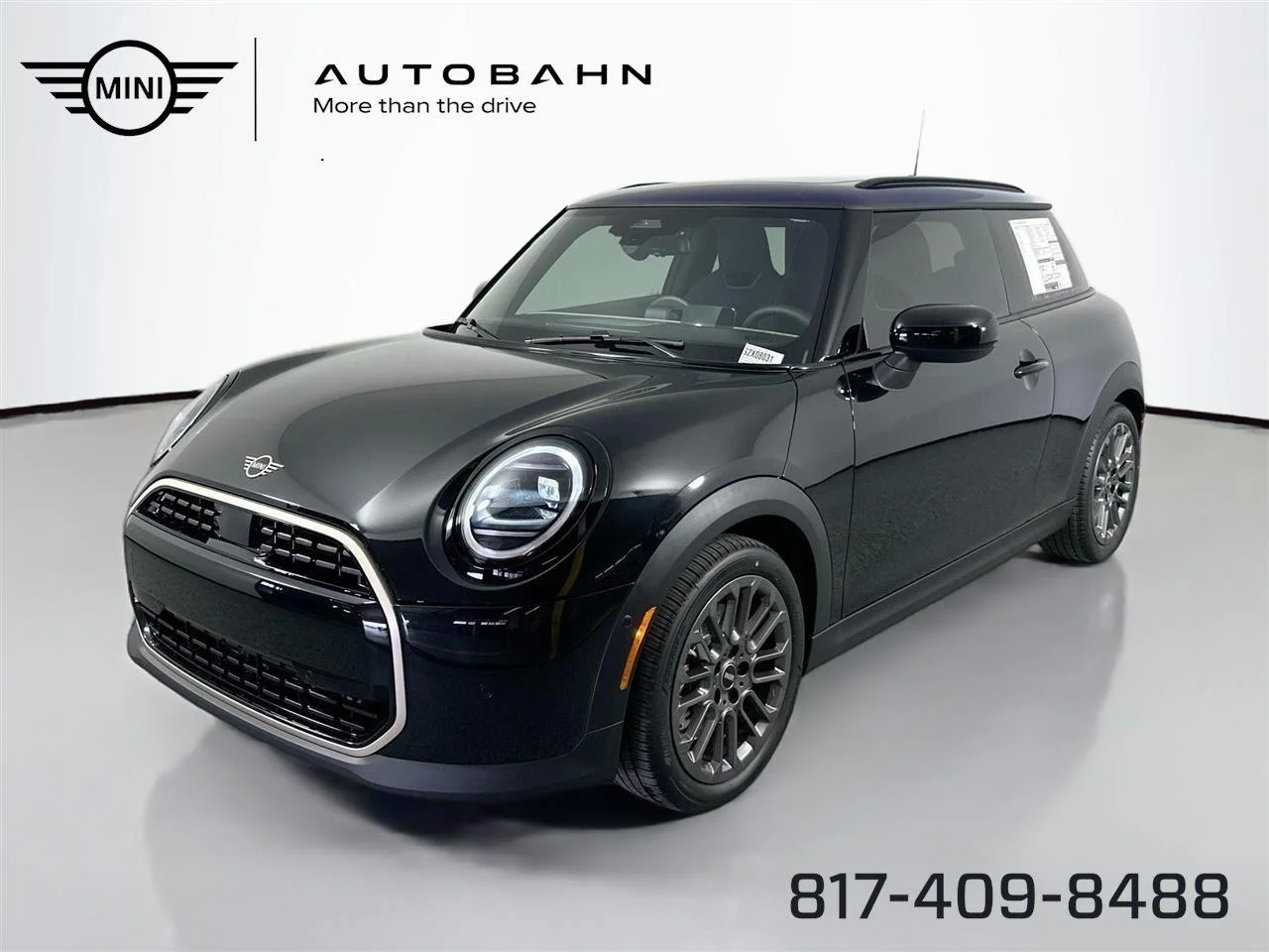 2025 MINI Hardtop Cooper's photo