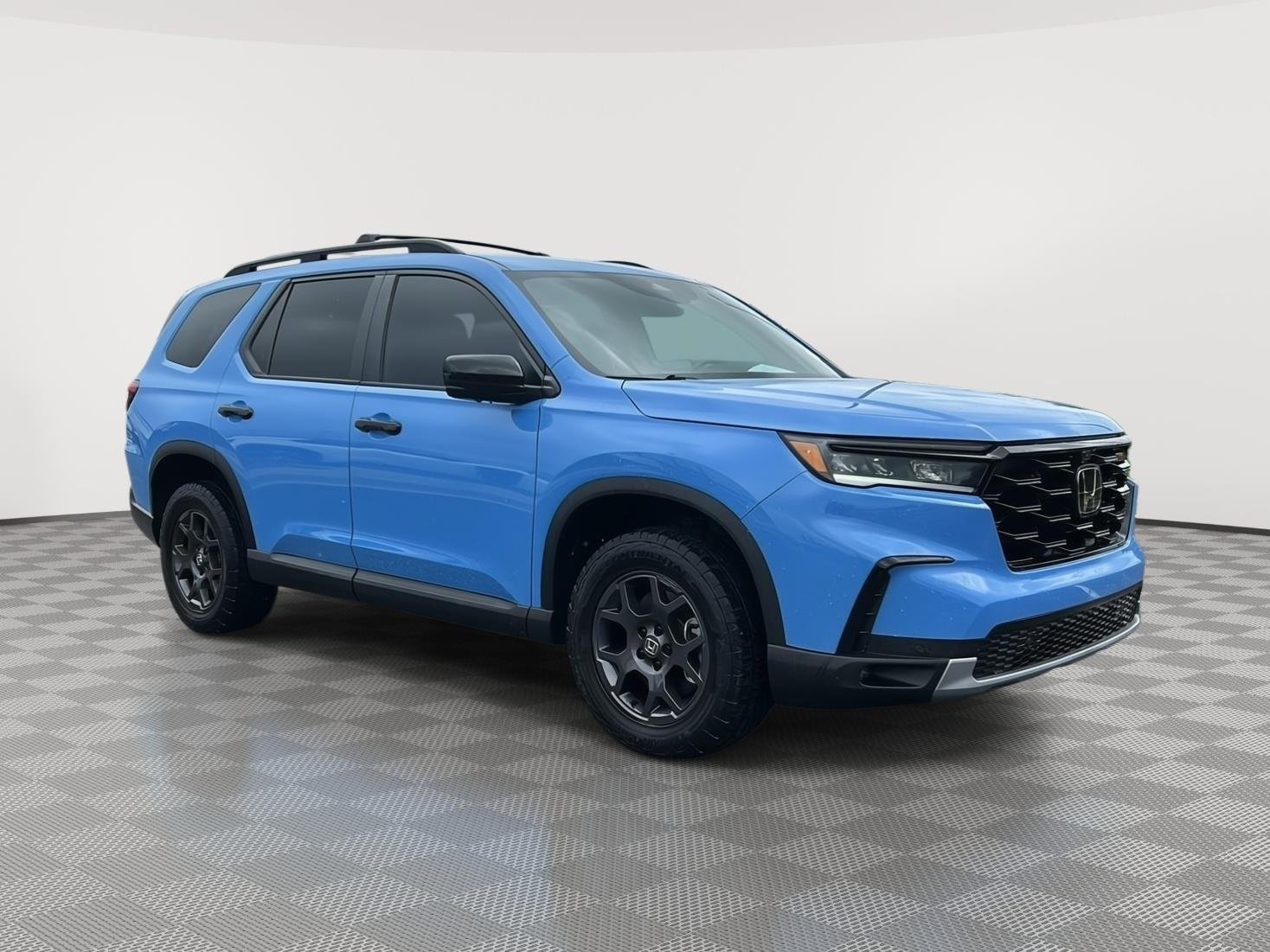 2023 Honda Pilot TrailSport AWD's photo