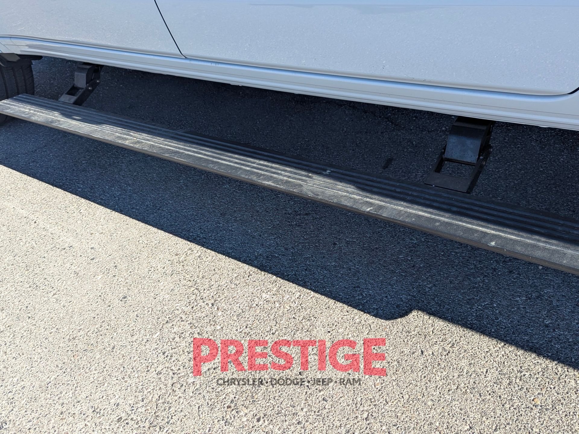 New 2026 Bright White Clear-Coat Exterior Paint RAM Laramie image 10