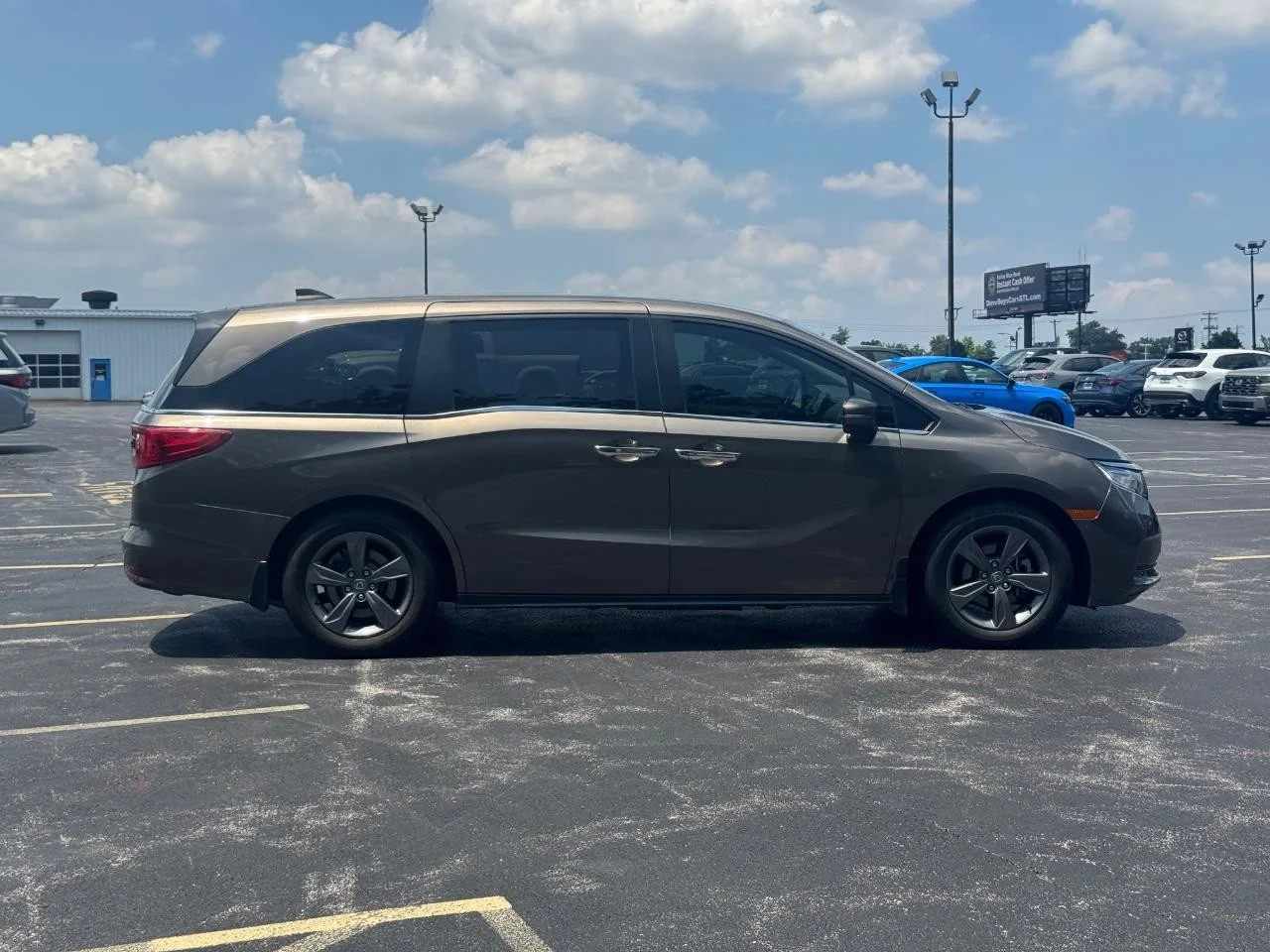 2021 Honda Odyssey EX - Photo 3