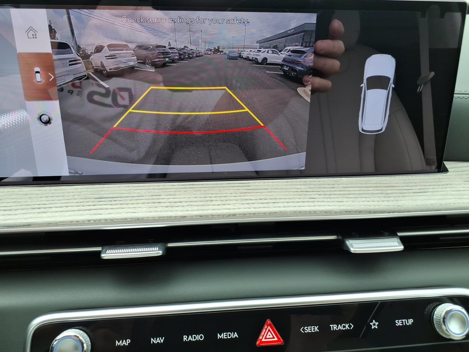 New 2026 White Genesis 2.5T image 24